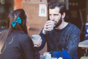 De quoi parler avec une fille ?